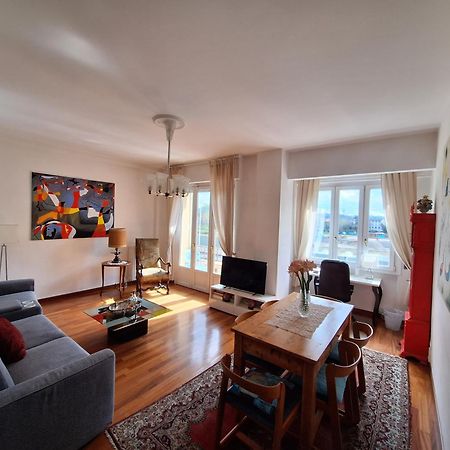 Arno River View Apartment Terraces, Free Parking Firenze Bagian luar foto