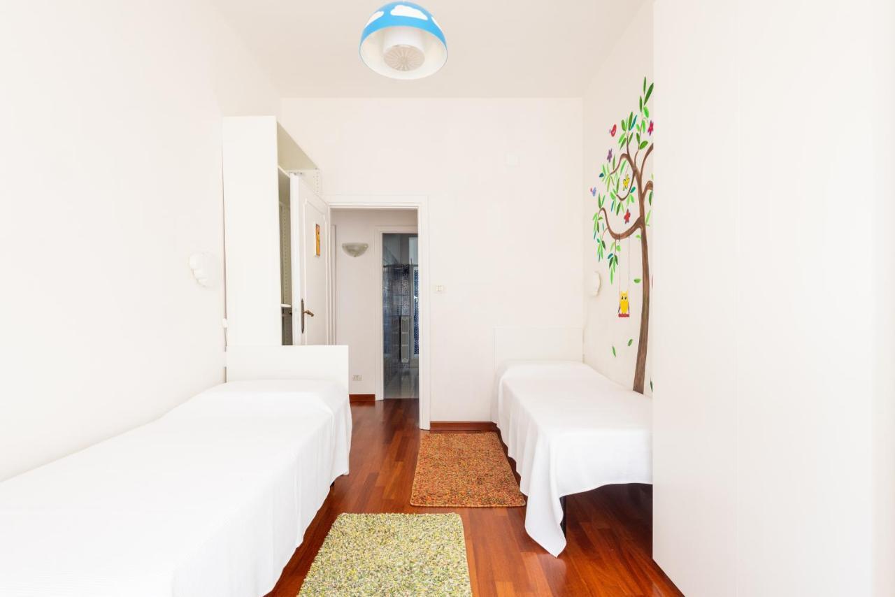 Arno River View Apartment Terraces, Free Parking Firenze Bagian luar foto